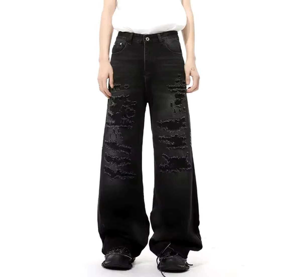 Distressed Black Baggy Jeans