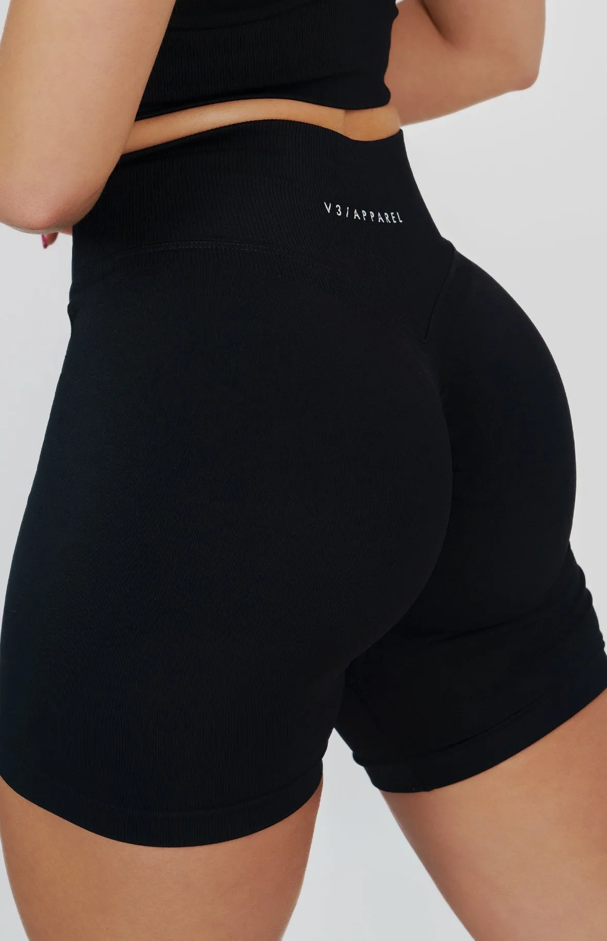 Form Seamless Scrunch Shorts - Black