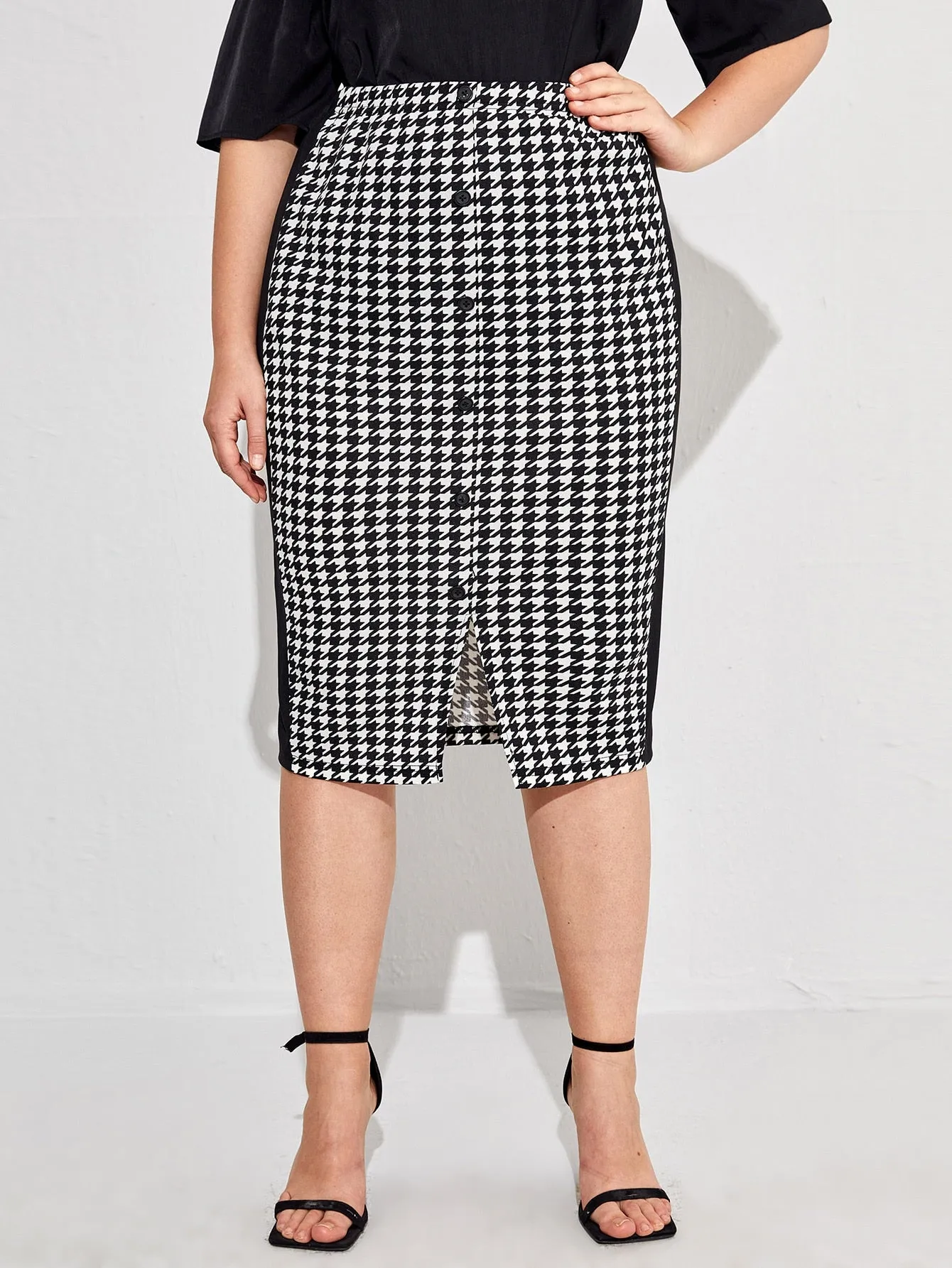 Houndstooth Button Front Midi Plus Size Skirt