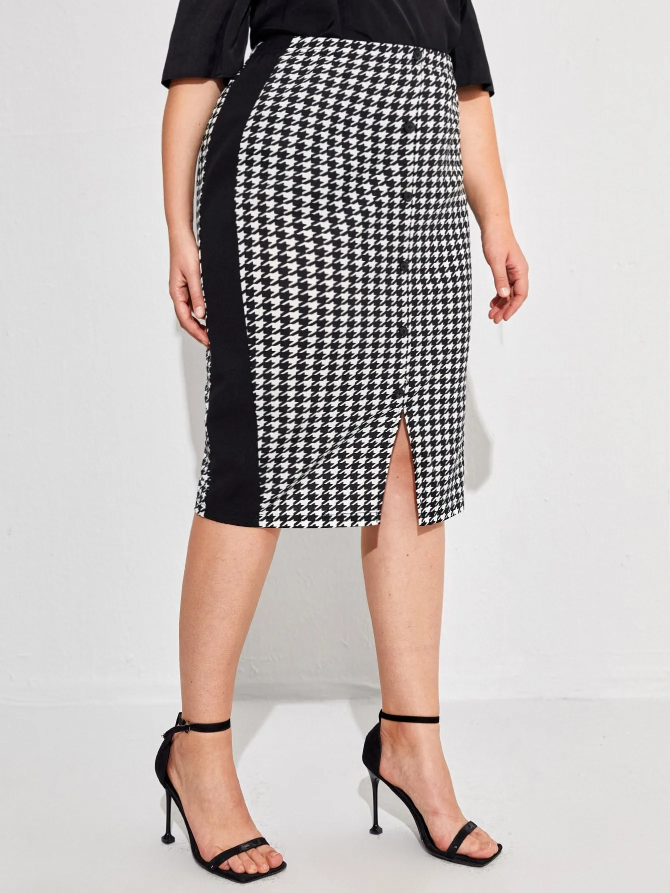 Houndstooth Button Front Midi Plus Size Skirt