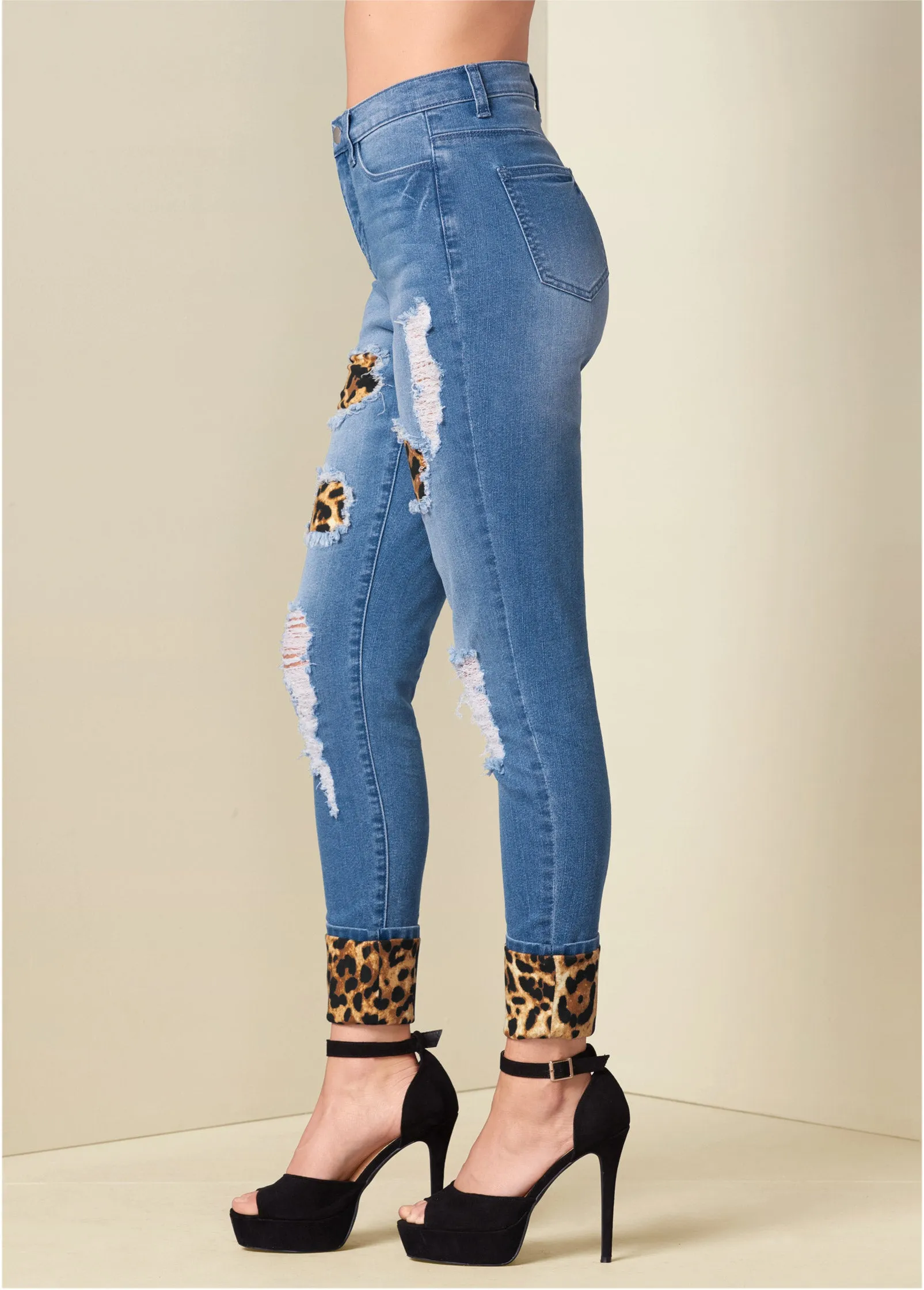 Leopard Cuffed Jeans - Light Wash