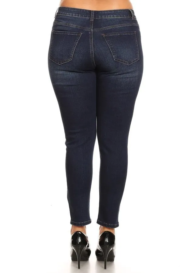 Let's Be Friendly Stretch Skinny Jeans in Dark Wash PLUS