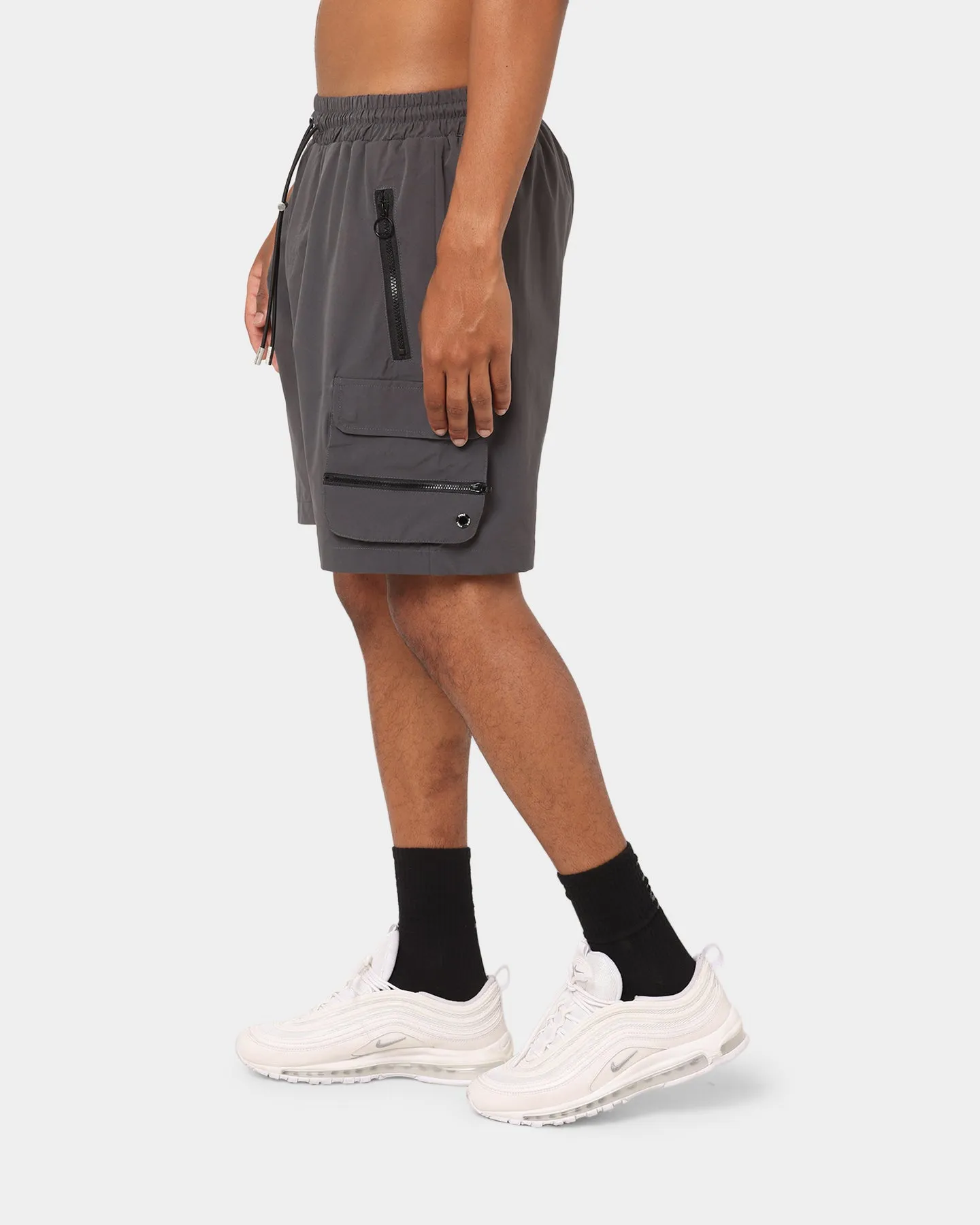 PYRA Nero Cargo Shorts Carbon