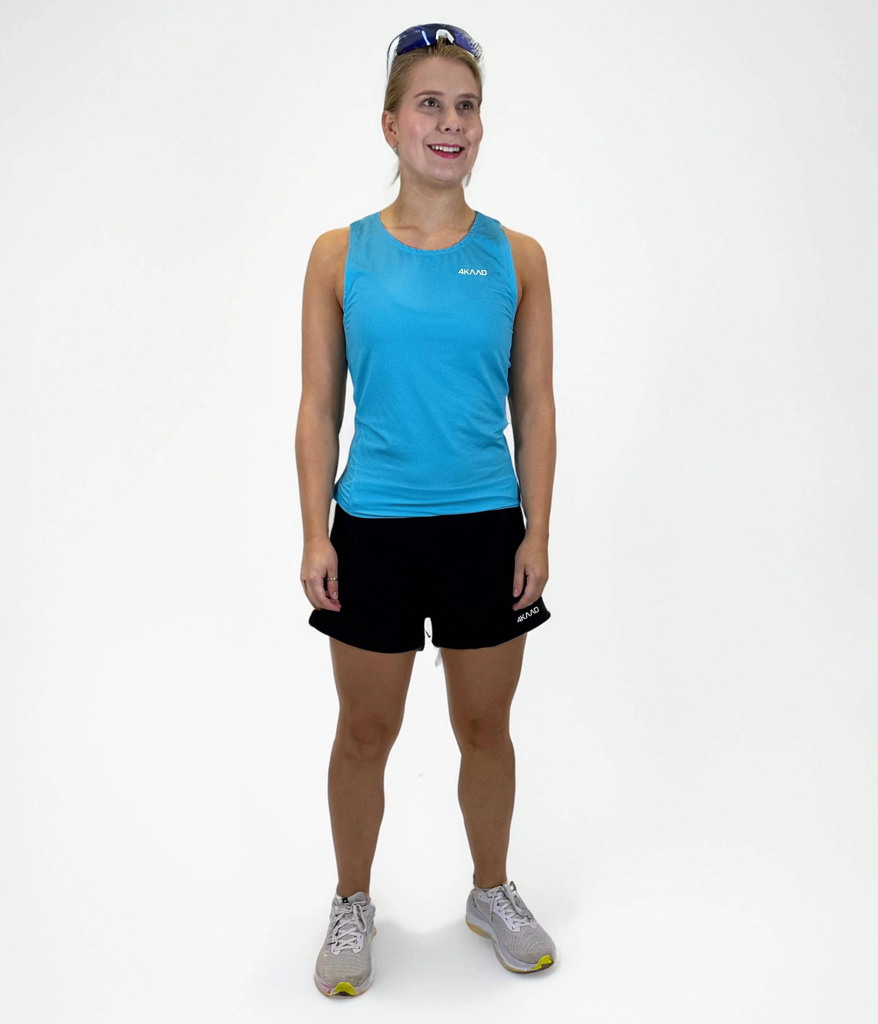 Track women shorts, running, with inner tight