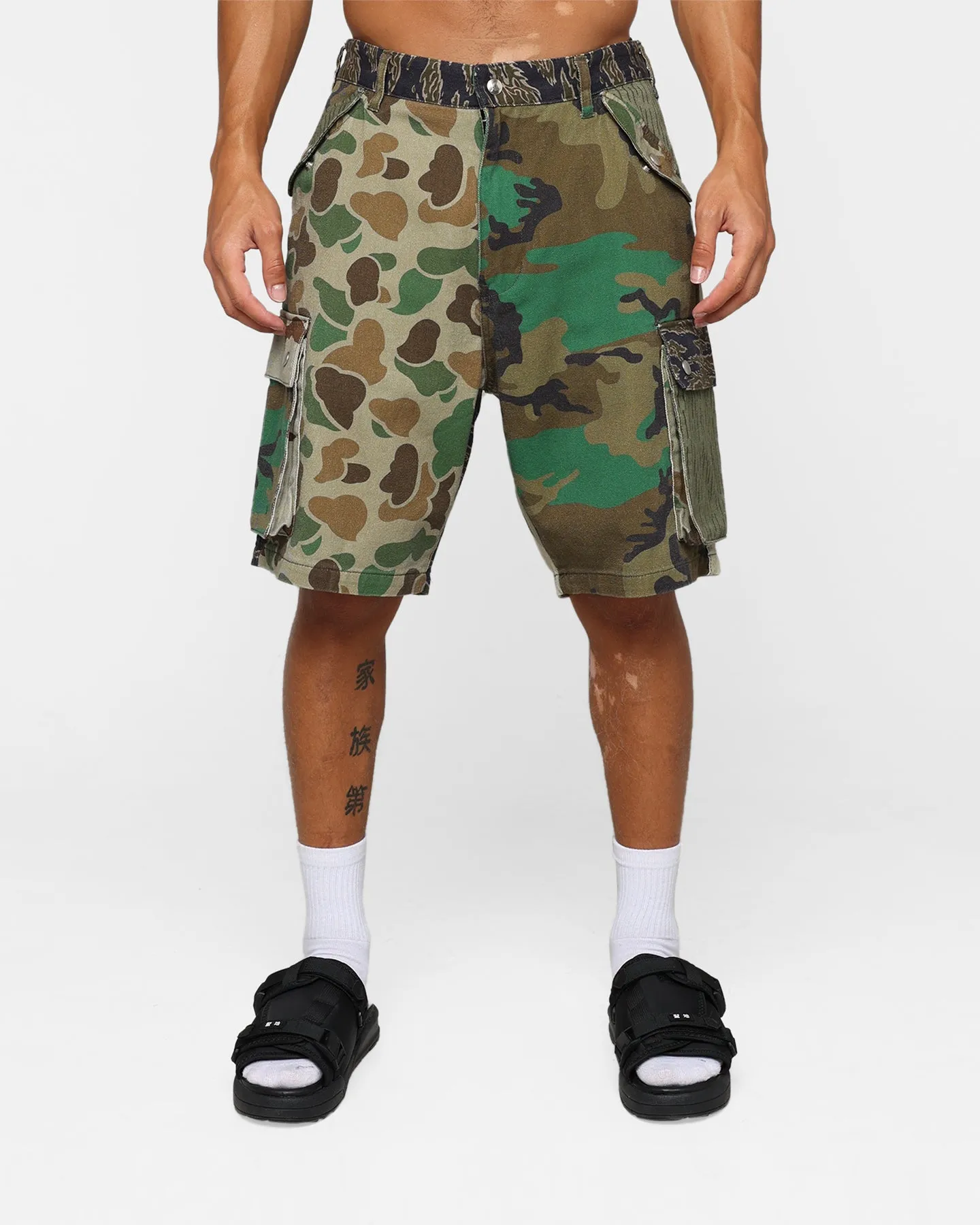 X-Large Crazy Camo Cargo Shorts Camo